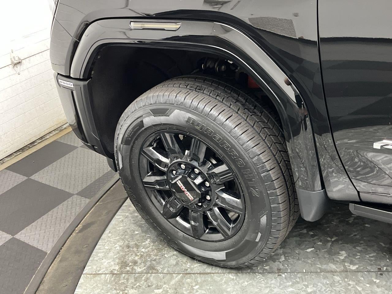 2025 GMC Sierra 2500HD AT4