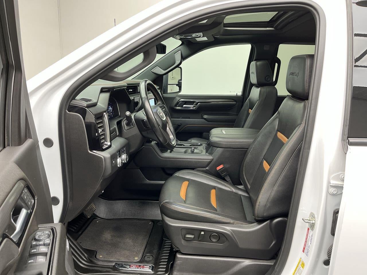 2025 GMC Sierra 2500Hd AT4