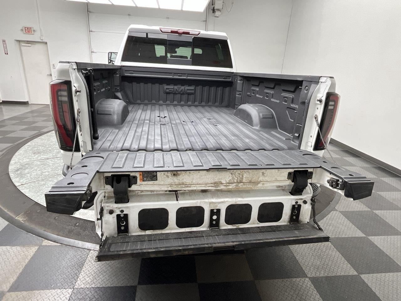 2025 GMC Sierra 2500Hd AT4