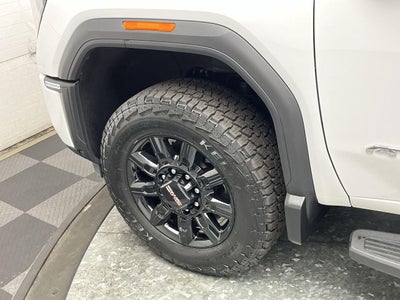 2025 GMC Sierra 2500Hd AT4