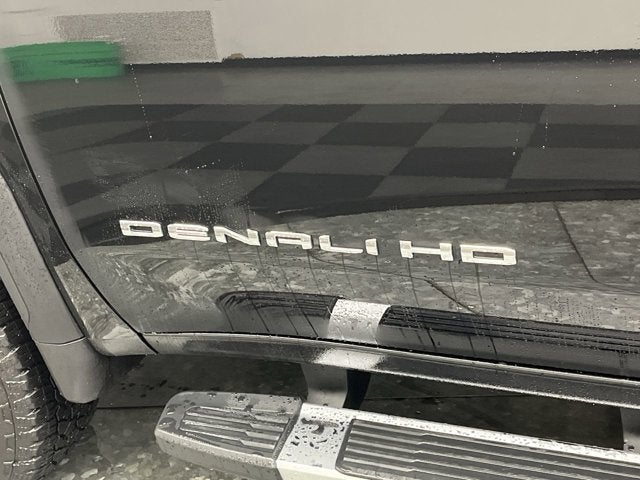 2025 GMC Sierra 2500HD Denali