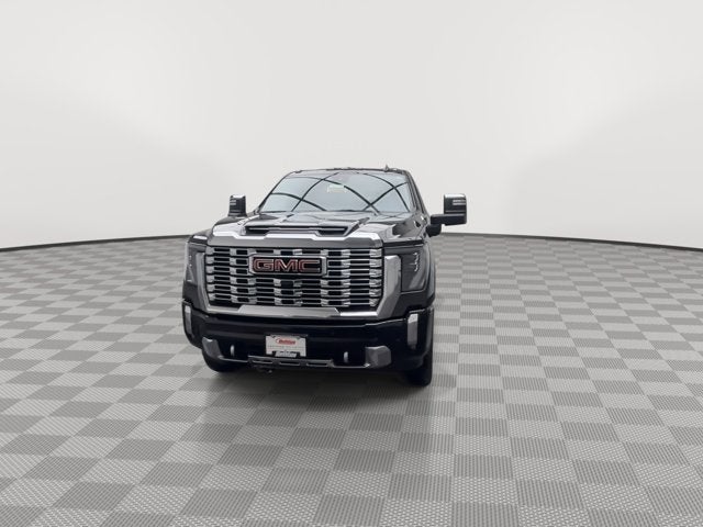 2025 GMC Sierra 2500HD Denali