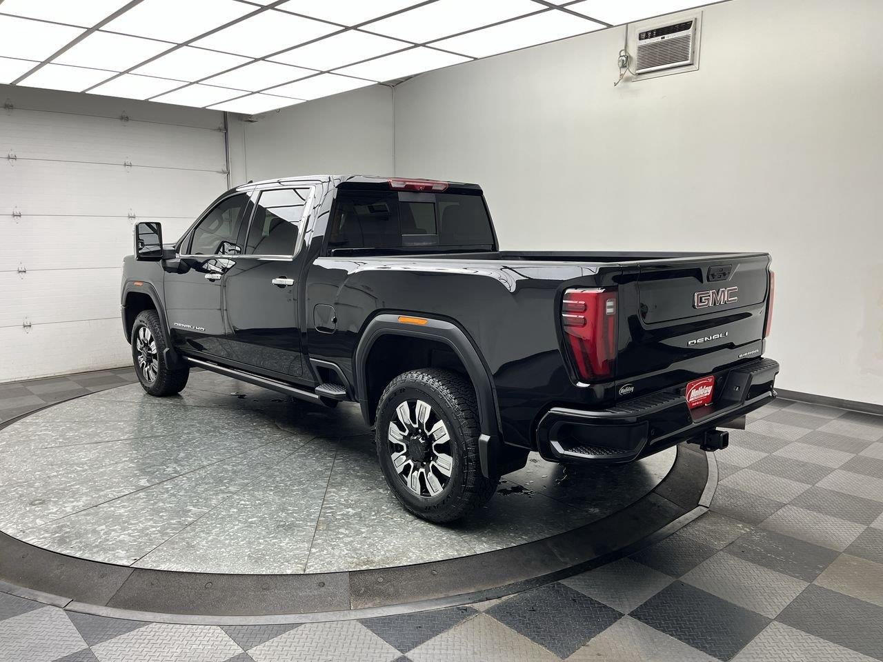 2026 GMC Sierra 2500HD Denali
