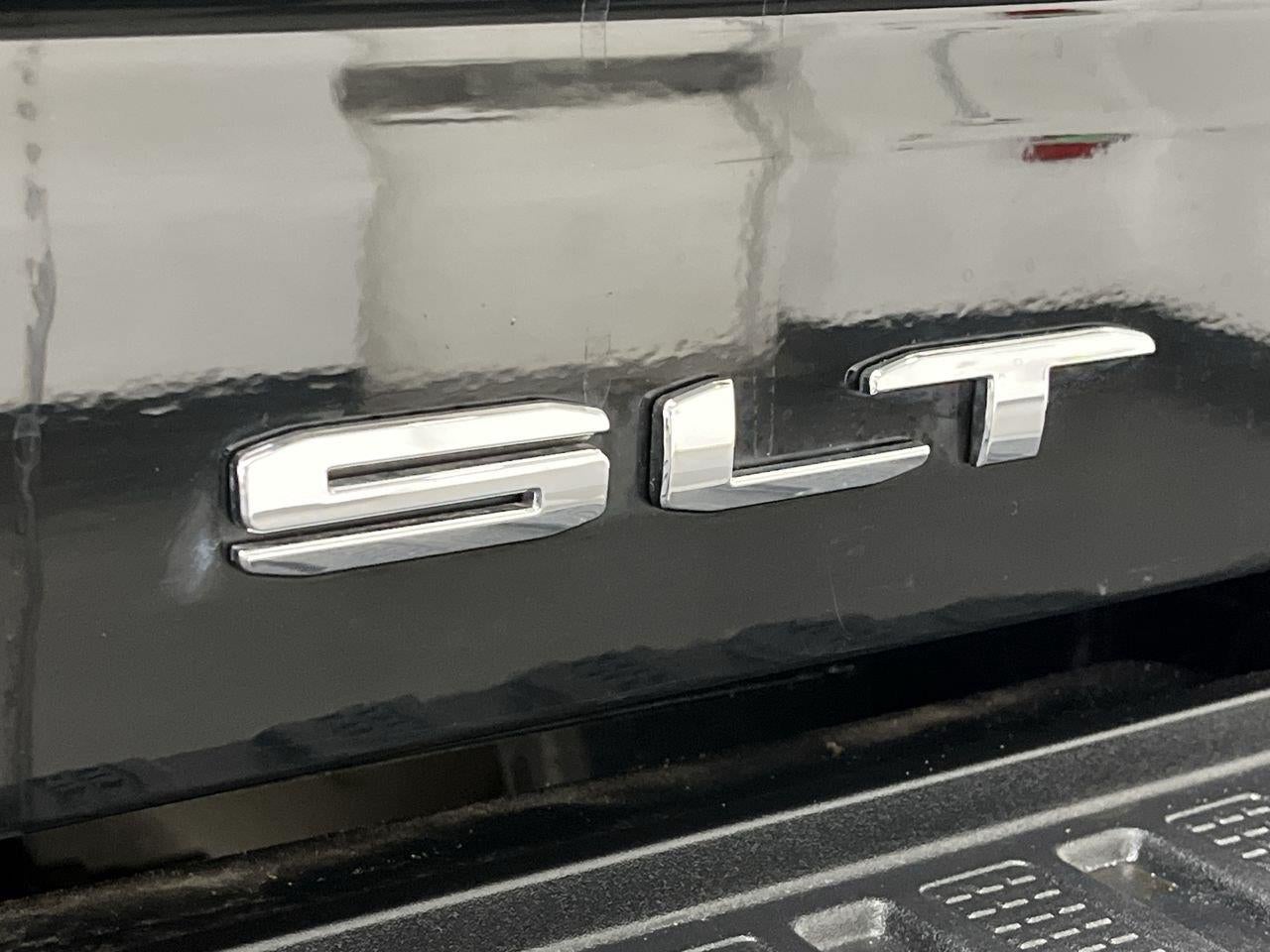 2024 GMC Sierra 2500Hd 4WD CREW CAB 159 SLT