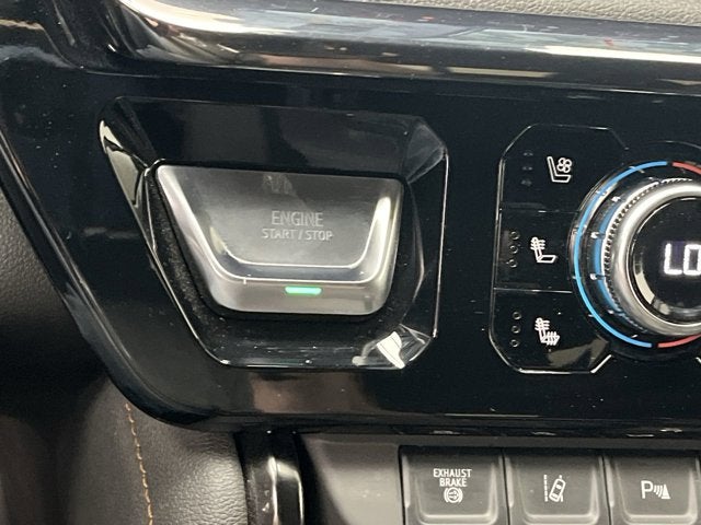 2025 GMC Sierra 2500HD AT4