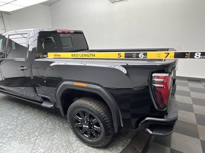 2025 GMC Sierra 2500HD AT4