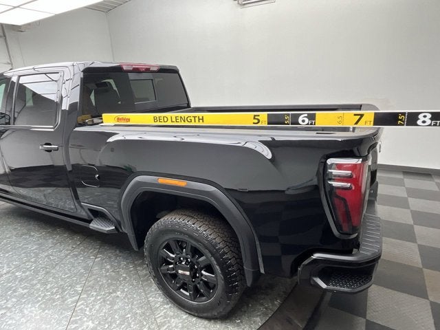 2025 GMC Sierra 2500HD AT4