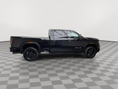 2025 GMC Sierra 2500HD AT4