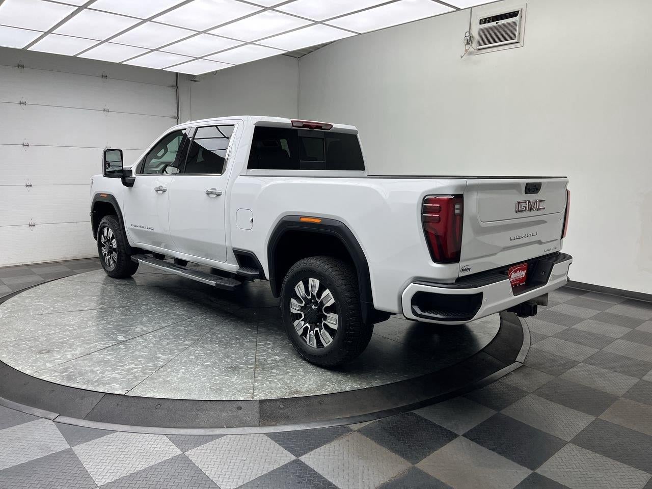 2026 GMC Sierra 2500HD Denali