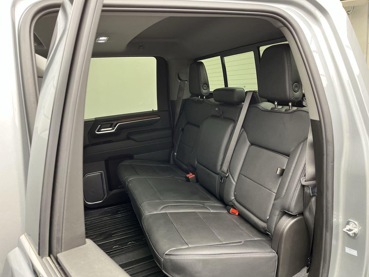 2025 GMC Sierra 2500HD Denali