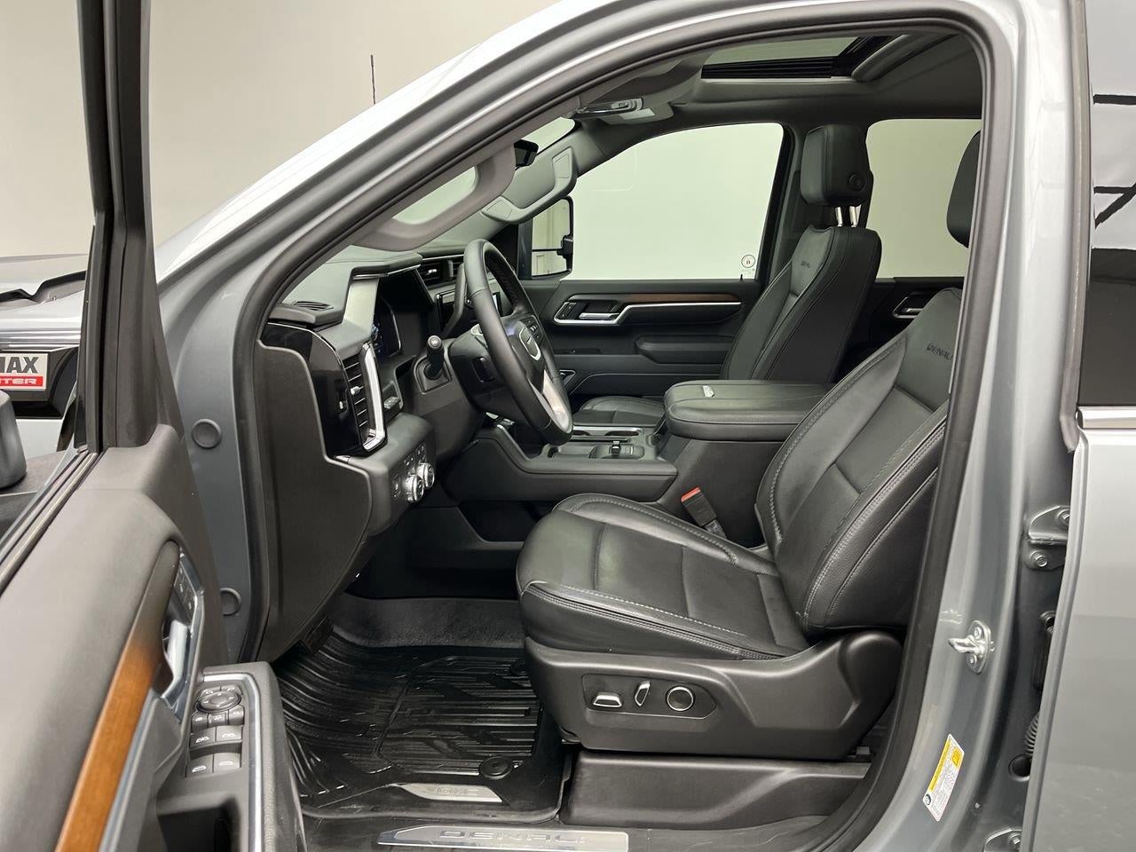 2025 GMC Sierra 2500HD Denali