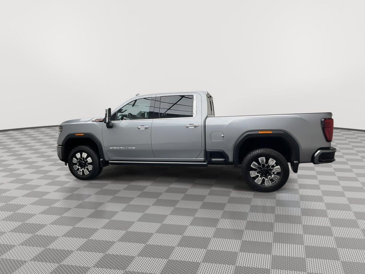 2025 GMC Sierra 2500HD Denali
