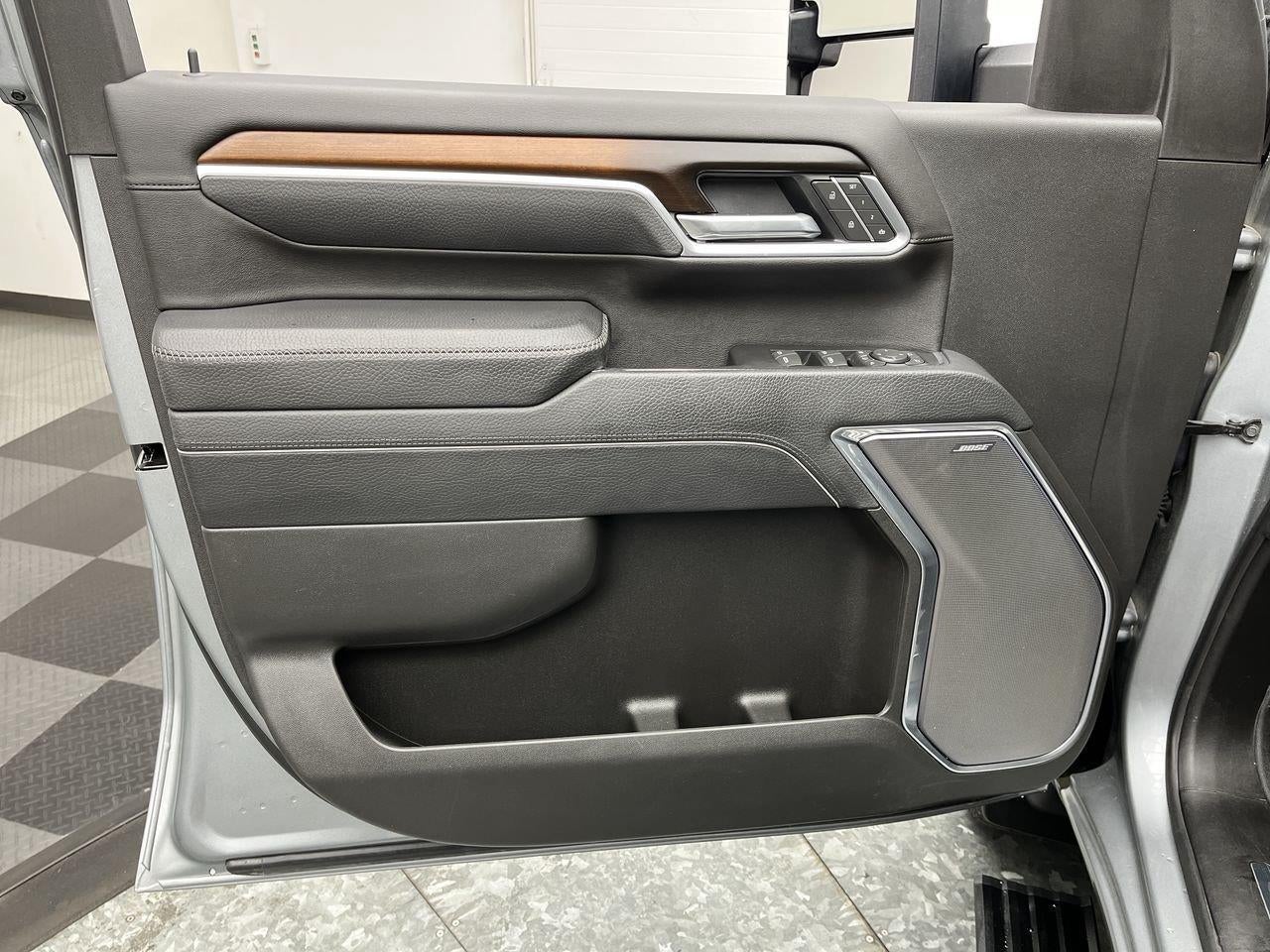 2025 GMC Sierra 2500HD Denali