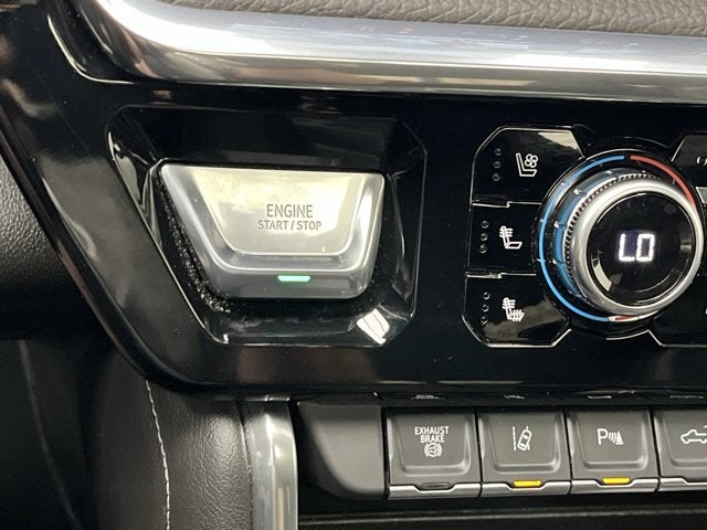 2025 GMC Sierra 2500HD Denali