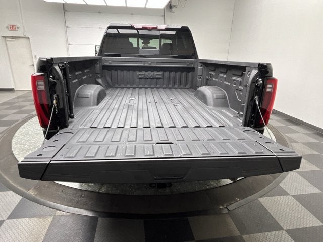 2025 GMC Sierra 2500HD Denali
