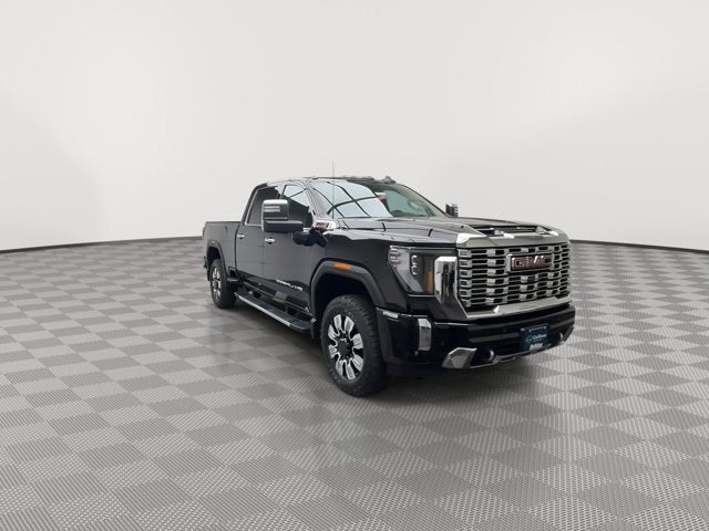2025 GMC Sierra 2500HD Denali