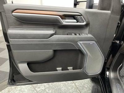 2025 GMC Sierra 2500HD Denali