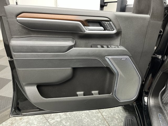 2025 GMC Sierra 2500HD Denali