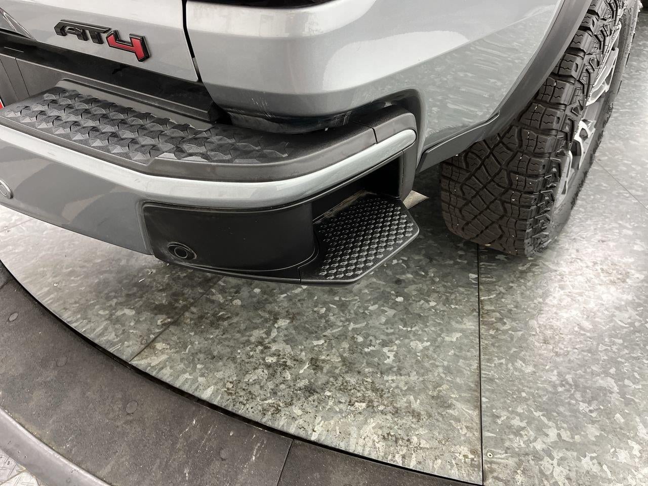 2023 GMC Canyon AT4