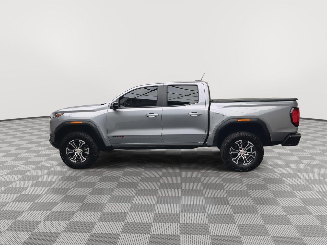 2023 GMC Canyon AT4
