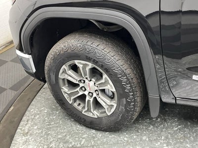 2025 GMC Sierra 1500 SLE