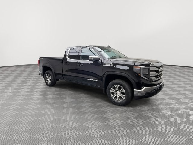 2025 GMC Sierra 1500 SLE