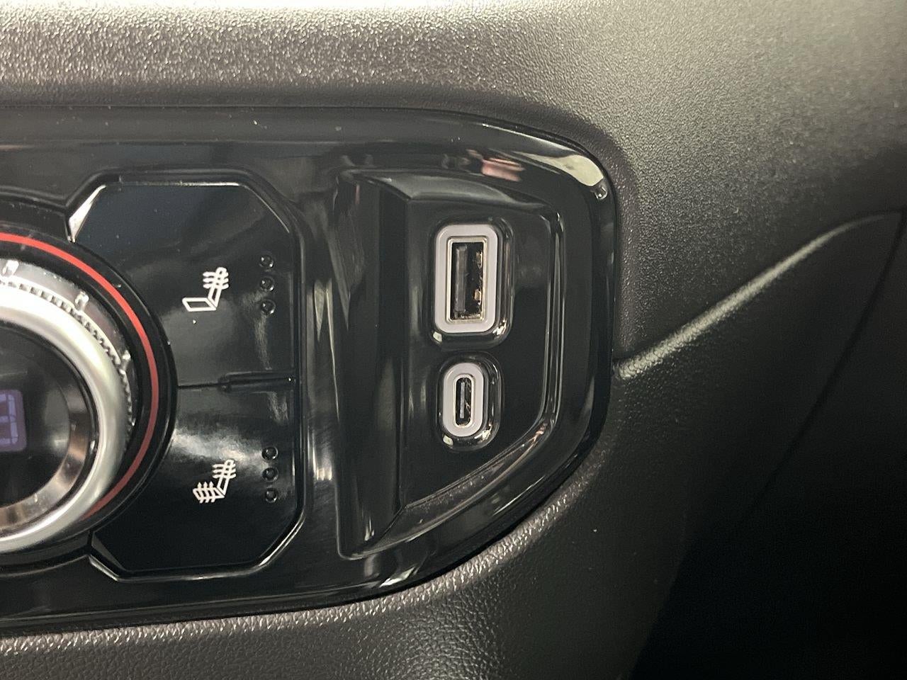 2024 GMC SIERRA 1500 4WD CREW CAB 147 ELEVATI