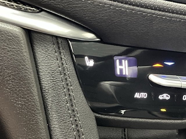 2024 Cadillac XT5 AWD Sport