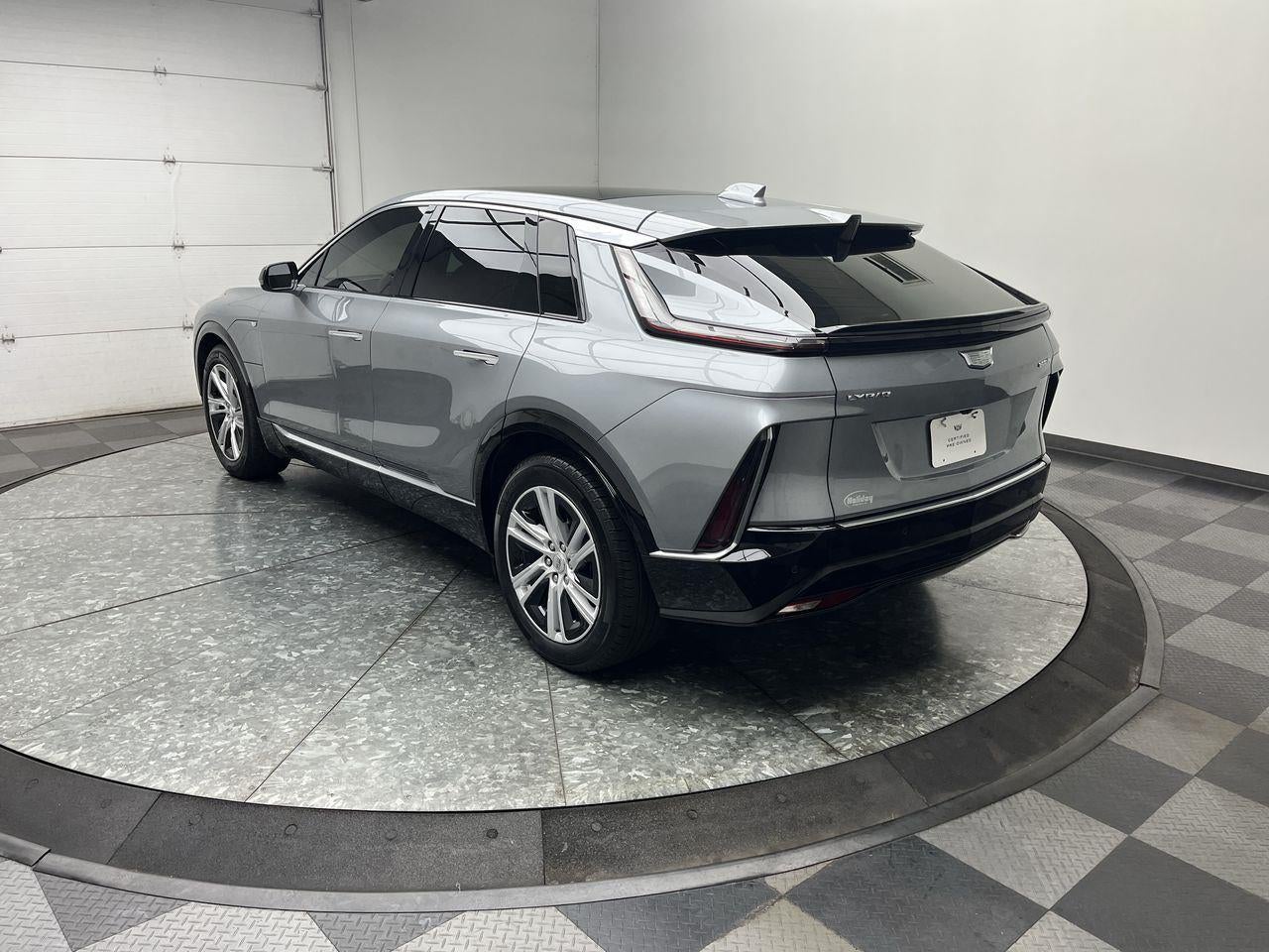 2024 Cadillac LYRIQ Tech