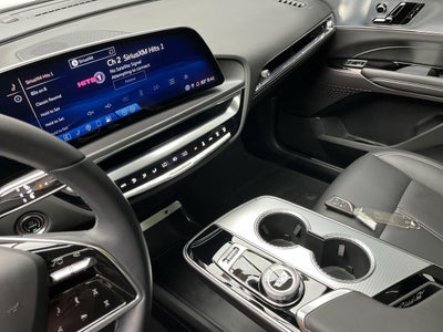 2024 Cadillac Lyriq Tech