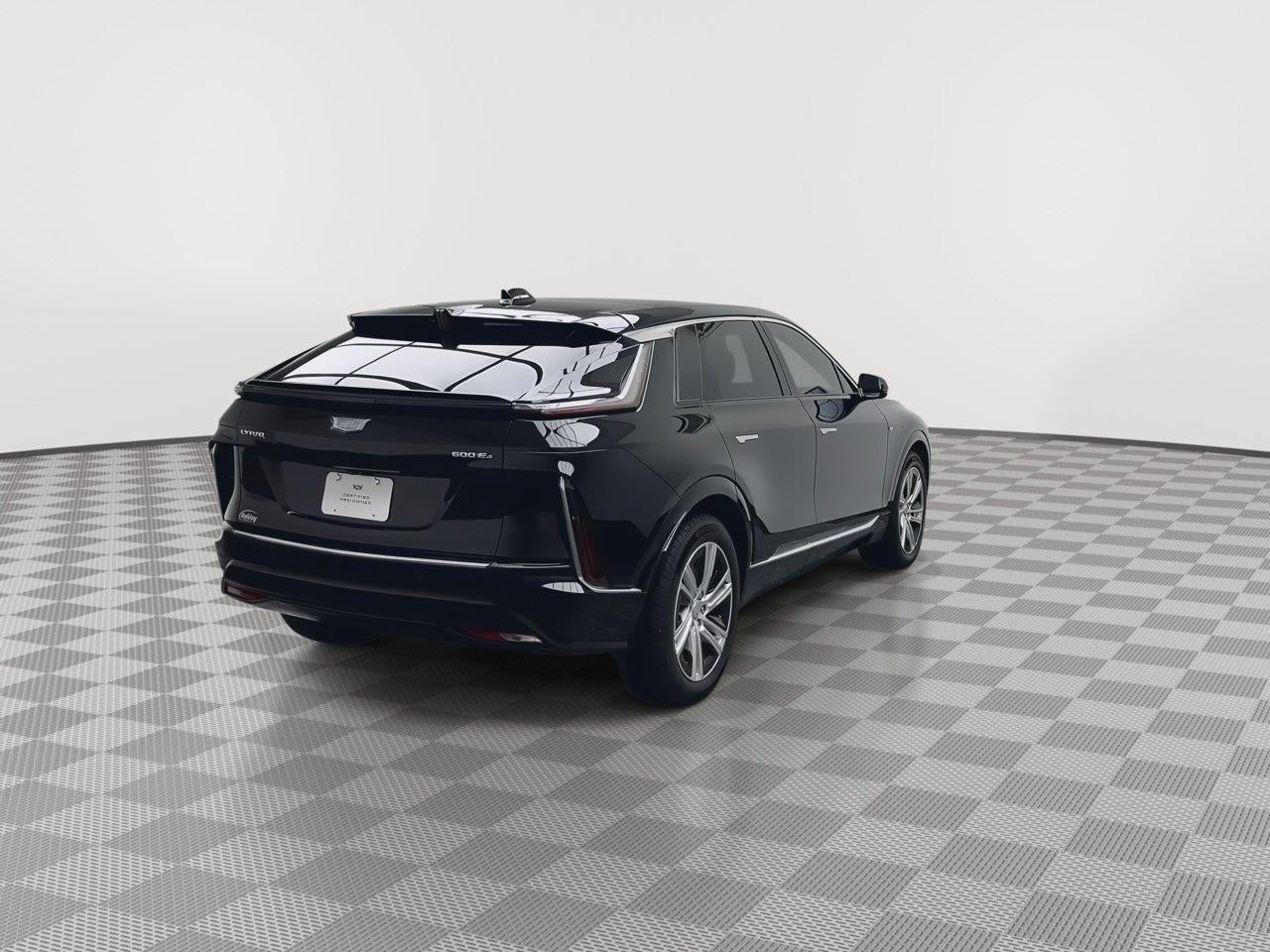 2024 Cadillac Lyriq Tech