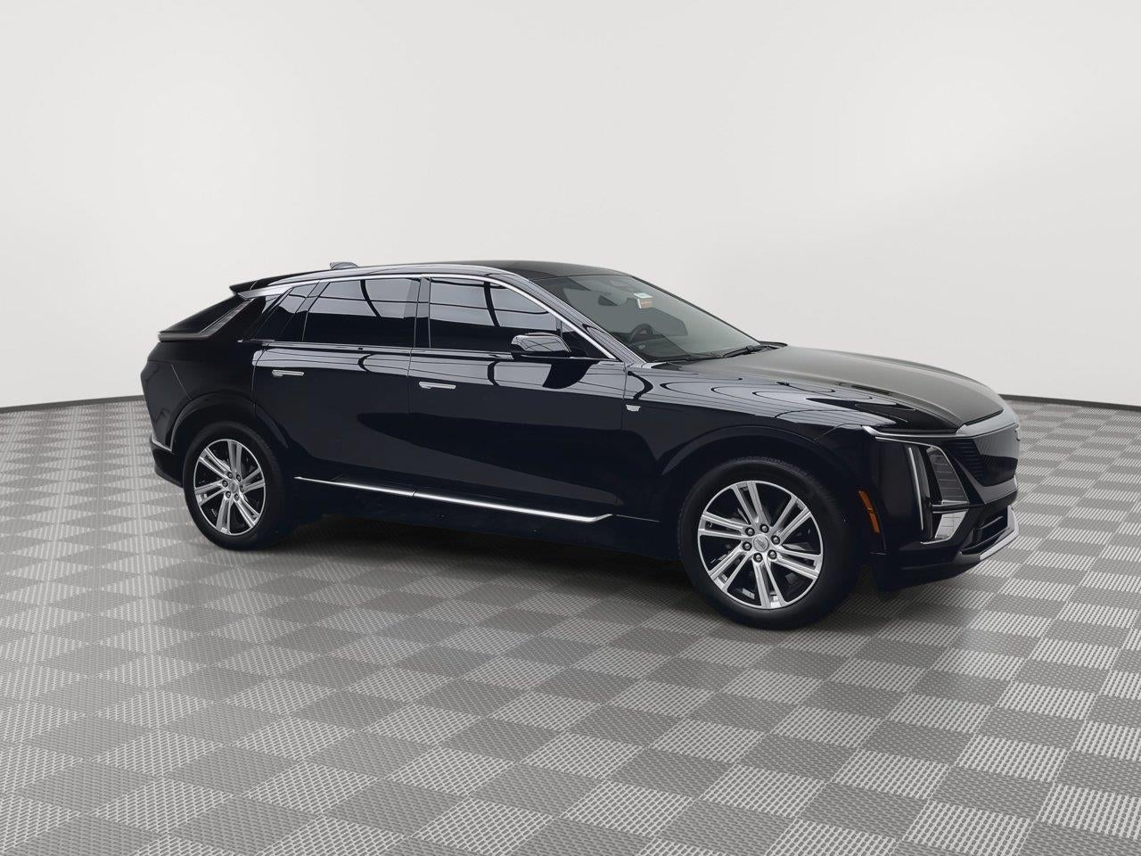 2024 Cadillac Lyriq Tech