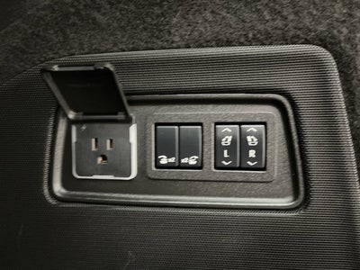 2025 Cadillac Escalade ESV 4WD Sport