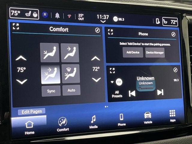 2025 Chrysler Pacifica Select