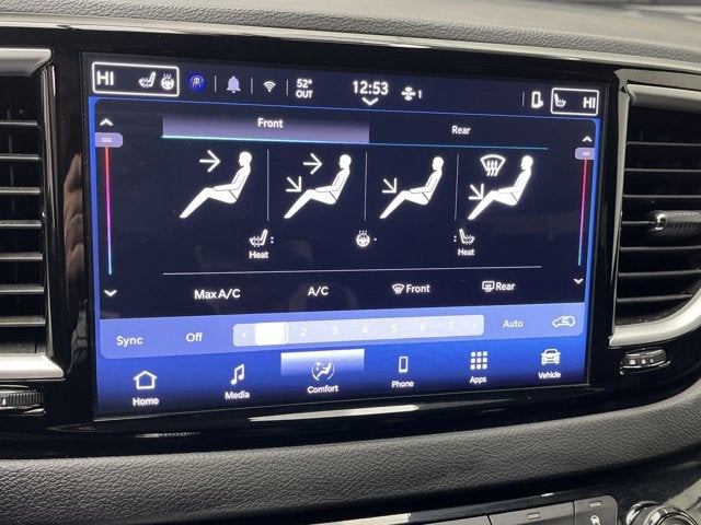 2025 Chrysler Pacifica Select