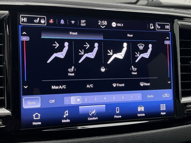 2025 Chrysler Pacifica Select