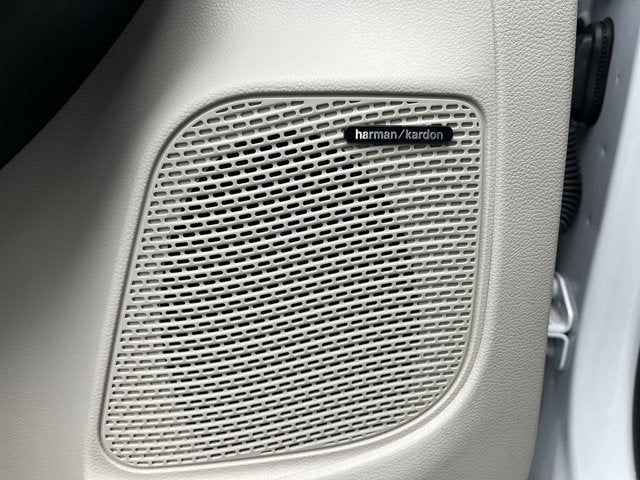 2022 Chrysler Pacifica Hybrid Limited