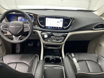 2022 Chrysler Pacifica Hybrid Limited