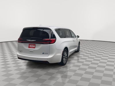 2022 Chrysler Pacifica Hybrid Limited