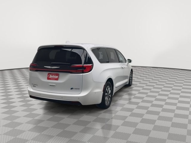 2022 Chrysler Pacifica Hybrid Limited