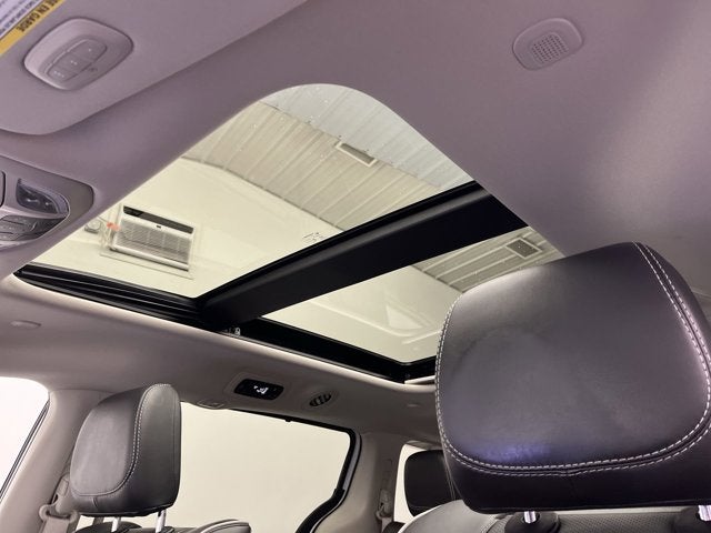 2022 Chrysler Pacifica Hybrid Limited