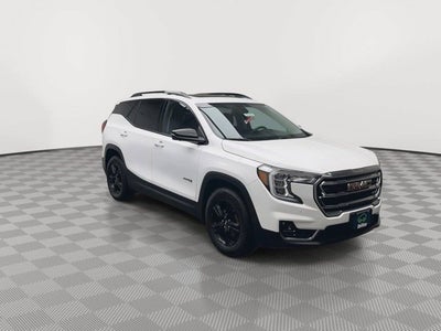 2024 GMC Terrain AT4