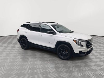 2024 GMC Terrain AT4