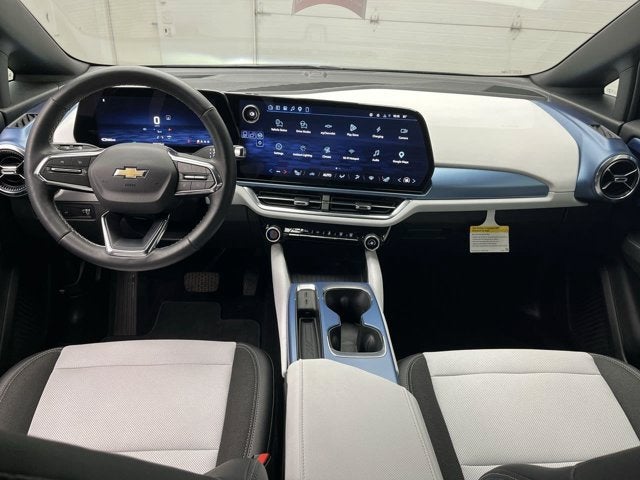 2024 Chevrolet Equinox EV LT