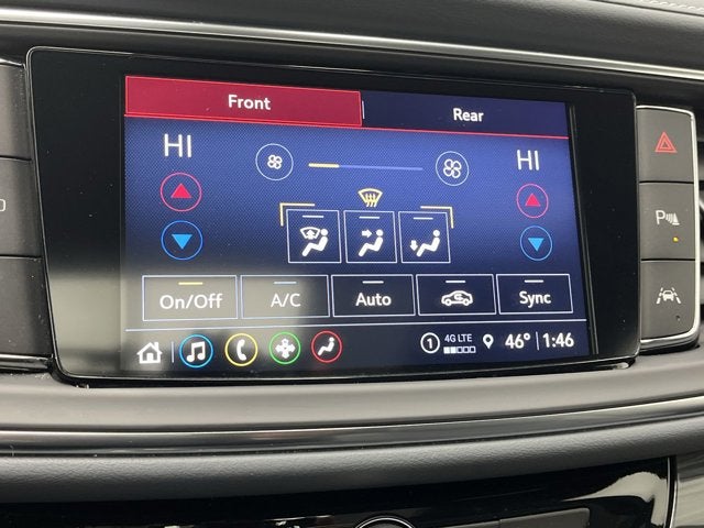 2024 Buick Enclave Essence