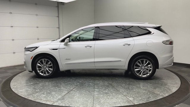 2023 Buick Enclave Avenir