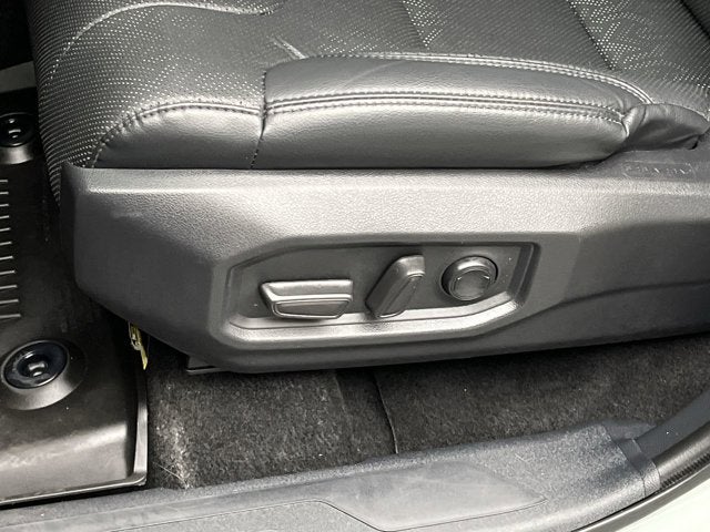 2023 Toyota Tundra 4WD SR5