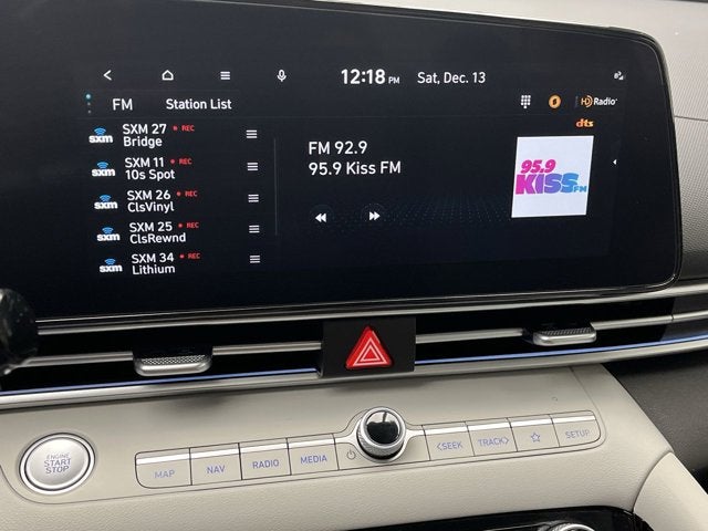 2024 Hyundai Elantra Hybrid Limited