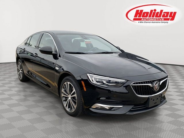 2020 Buick Regal Sportback Essence