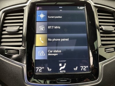 2022 Volvo XC90 Momentum